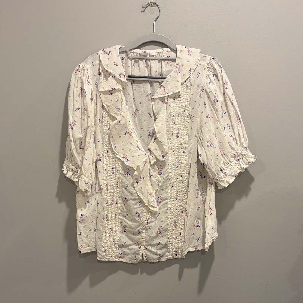 GAP Cream Floral Ruffle Button-Front Blouse
